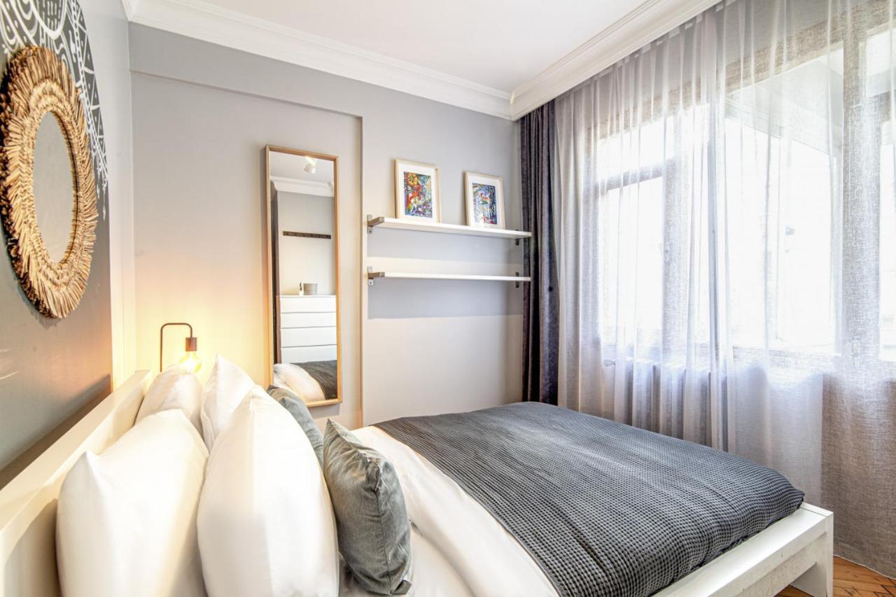 Apartment Gorgeous Flat With Lovely Balcony In Nisantasi *