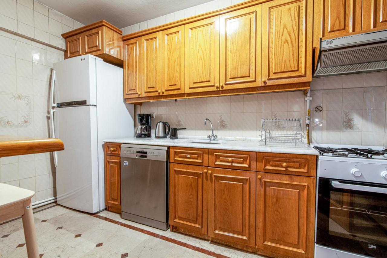 Gorgeous Flat With Lovely Balcony In Nisantasi *