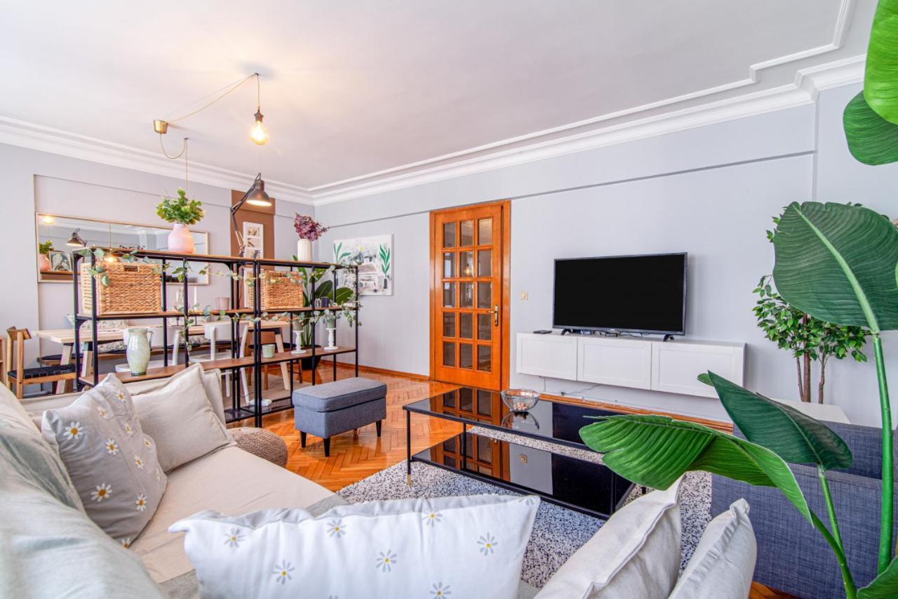 Apartment Gorgeous Flat With Lovely Balcony In Nisantasi Istanbul
