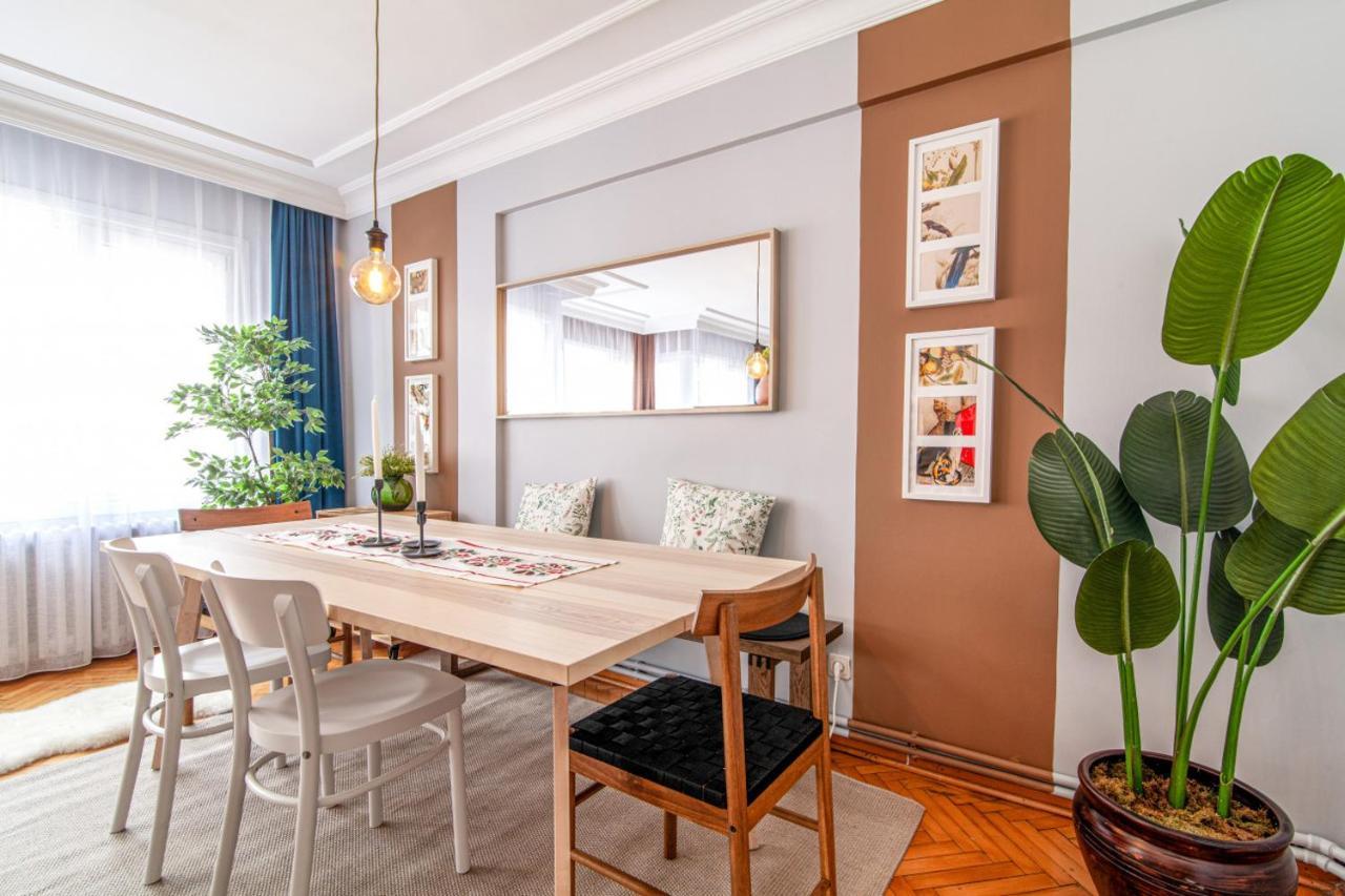 Apartment Gorgeous Flat With Lovely Balcony In Nisantasi Istanbul
