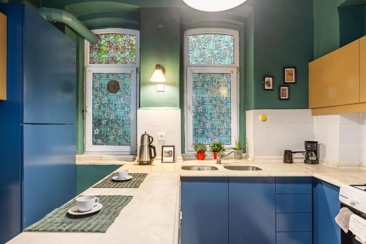 Apartment Historical Flat With A Lovely Sea View In Beyoglu Istanbul