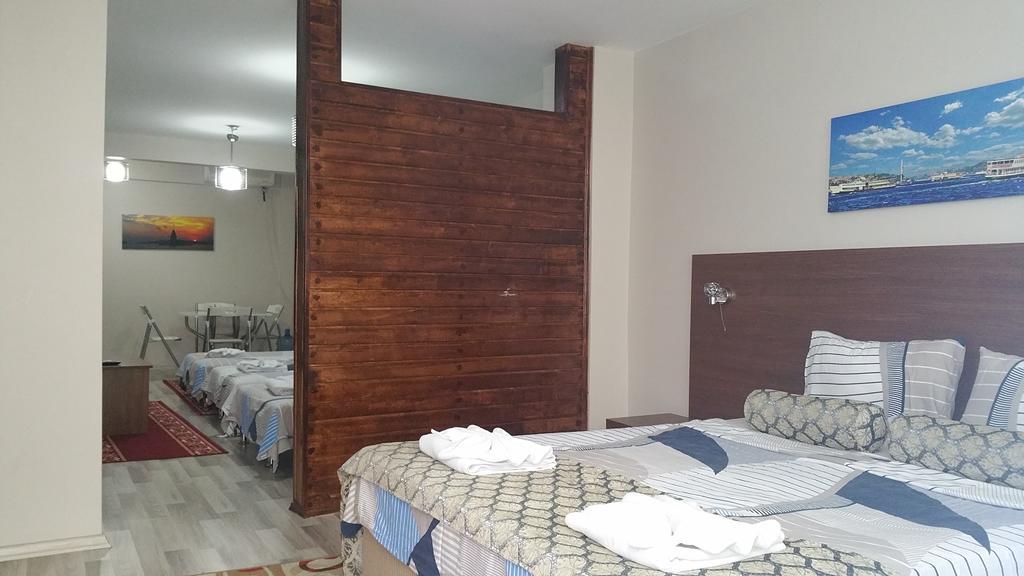 Carina Aparthotel 3*