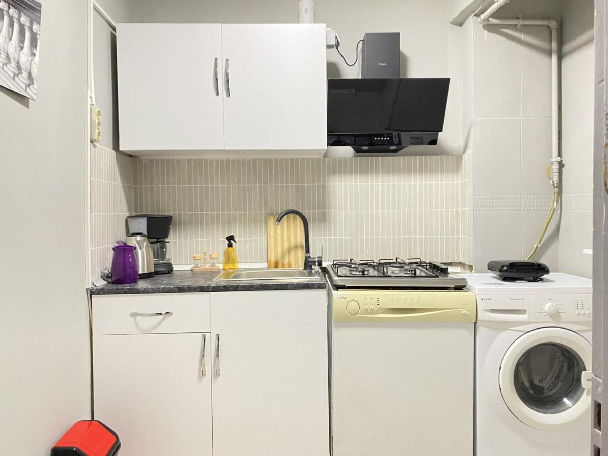 Charming Flat With Balcony In Sinanpasa Besiktas *