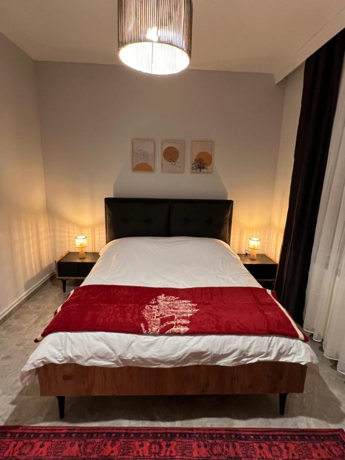 Peaceful And Perfectly Located In Cihangir Apartment