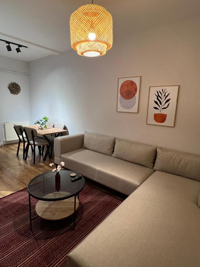 Peaceful And Perfectly Located In Cihangir Apartment Istanbul