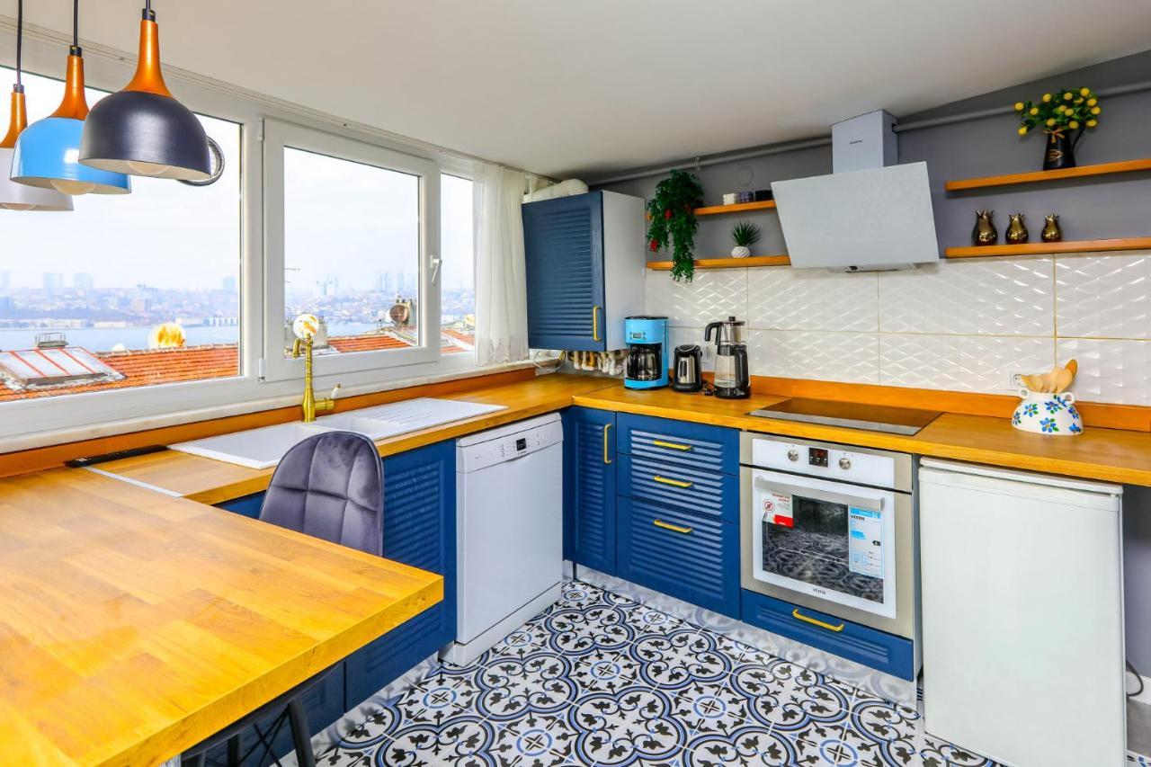 Vibrant Flat 500 M To Uskudar Ferry Station Apartment *