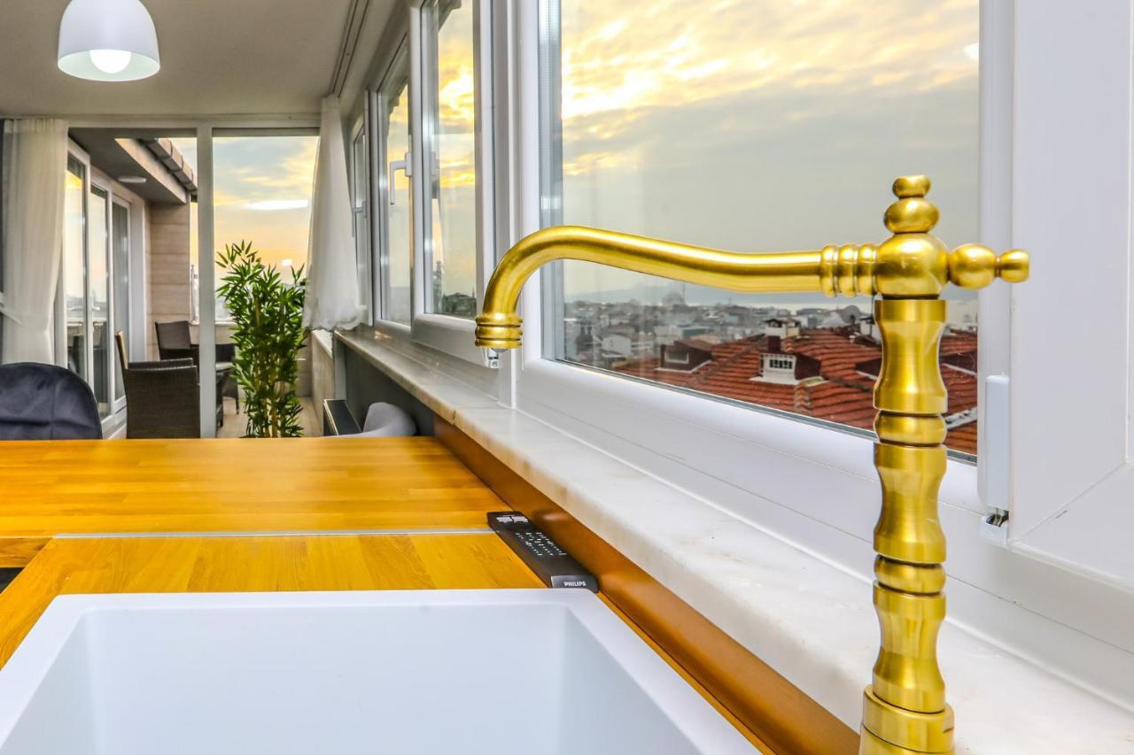 Vibrant Flat 500 M To Uskudar Ferry Station Apartment *