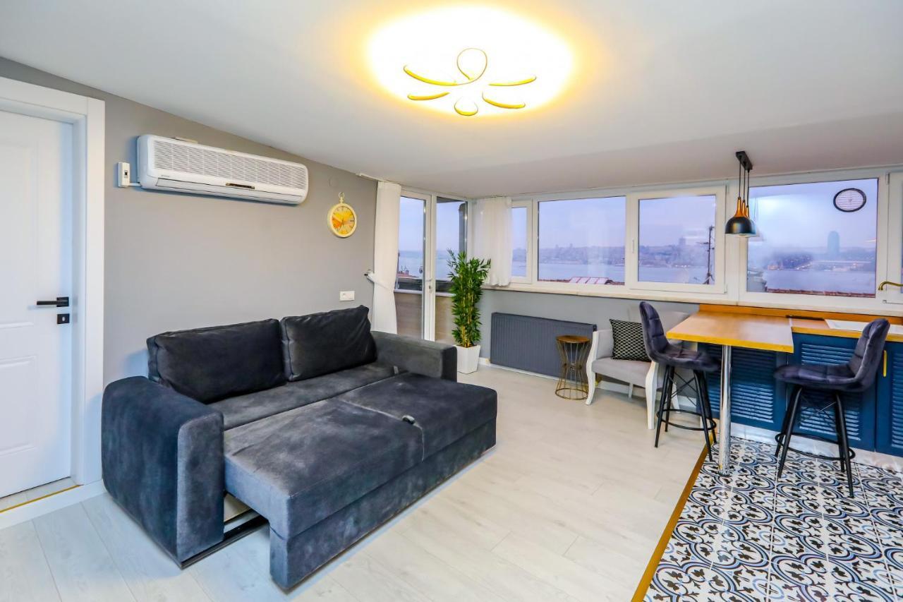 Vibrant Flat 500 M To Uskudar Ferry Station Apartment *