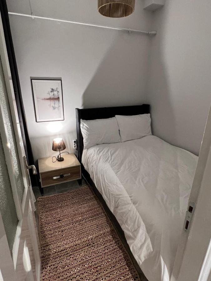 Apartment Peaceful And Perfectly Located In Cihangir Istanbul