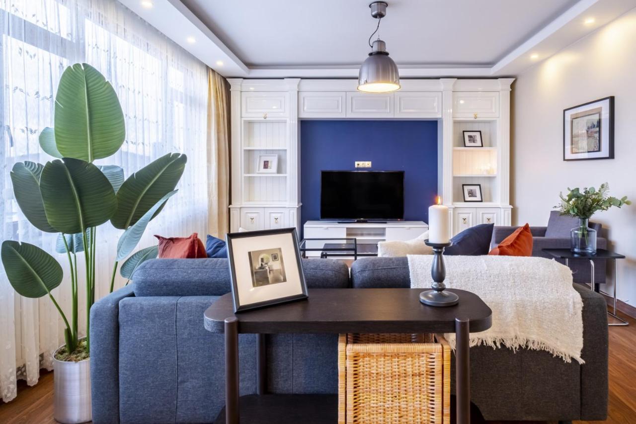 Captivating Flat With Balcony Near Besiktas Pier Apartment *