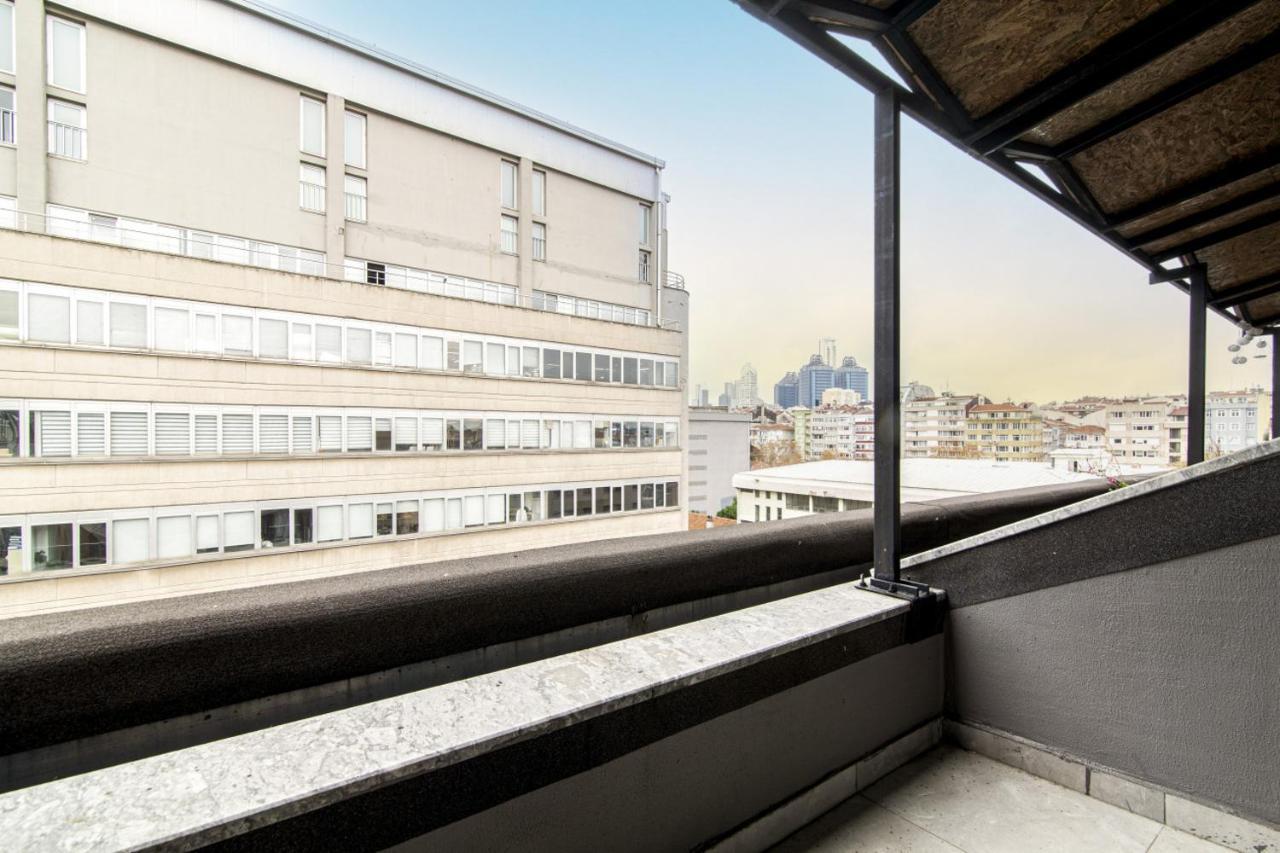 Sleek Flat With Great Location In Sisli Apartment *