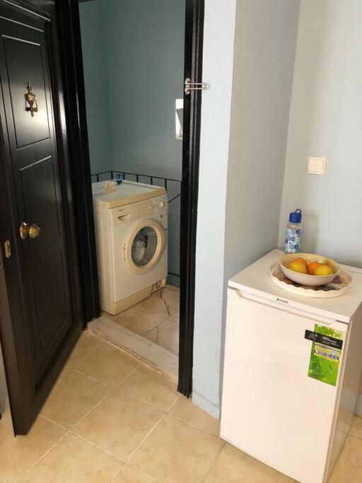 Apartment Central Apartament 4' Galata Tower Granbazaar 2' Sea 4' Ferry/metro/tram *