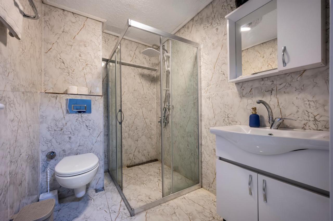 Ayka Old Otel 3*