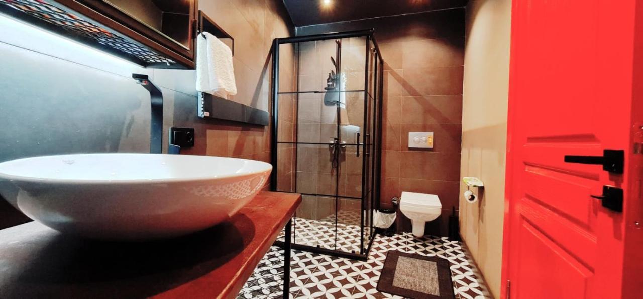 Thalia Apartment Istanbul