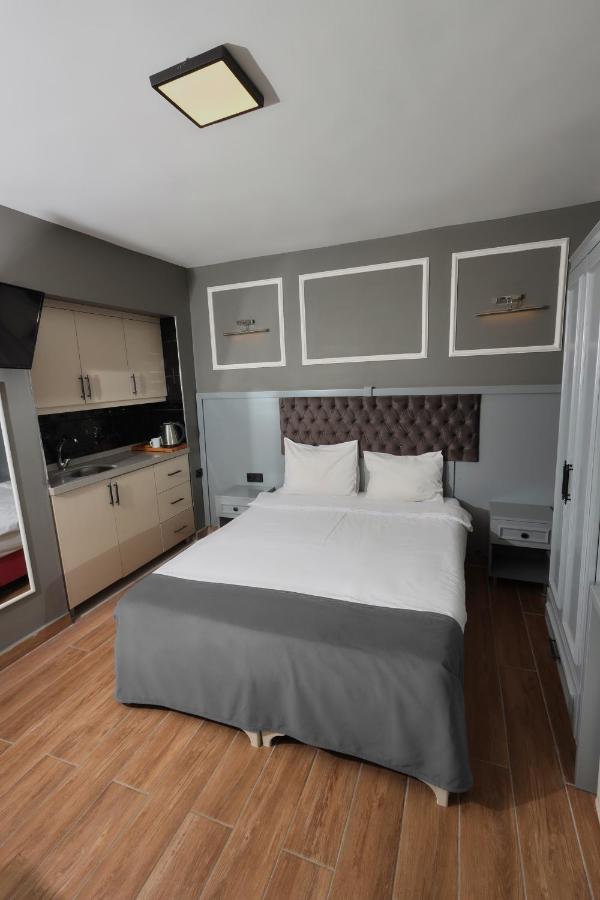 Ortakoy Aysem Sultan Hotel 2*
