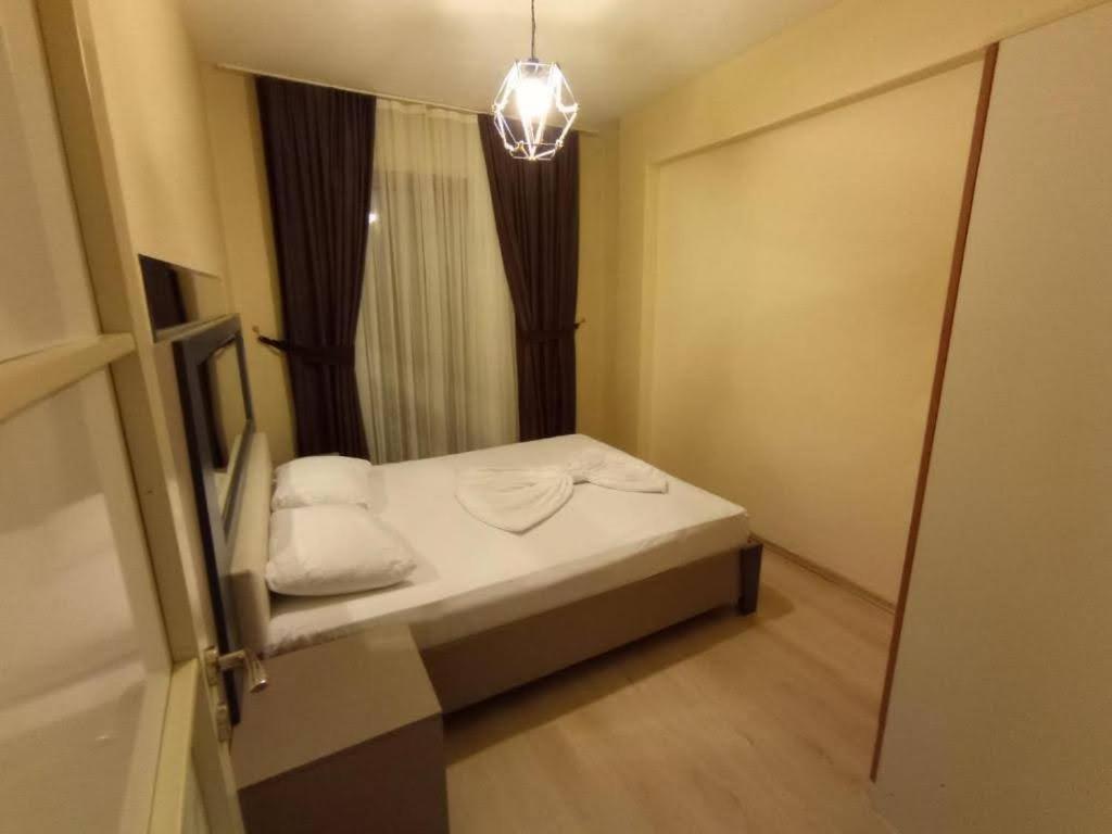 Hotel 216 Hill 2*