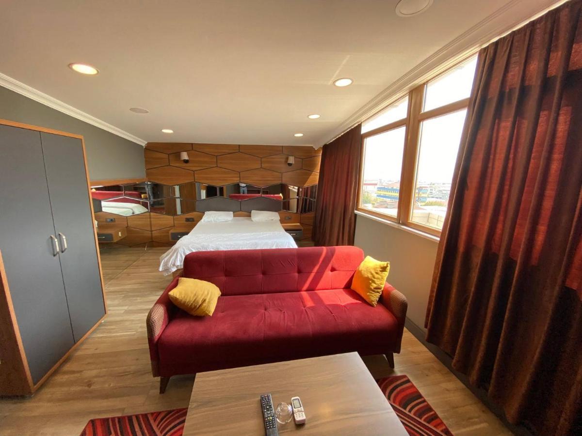 216 Hill Hotel 2*
