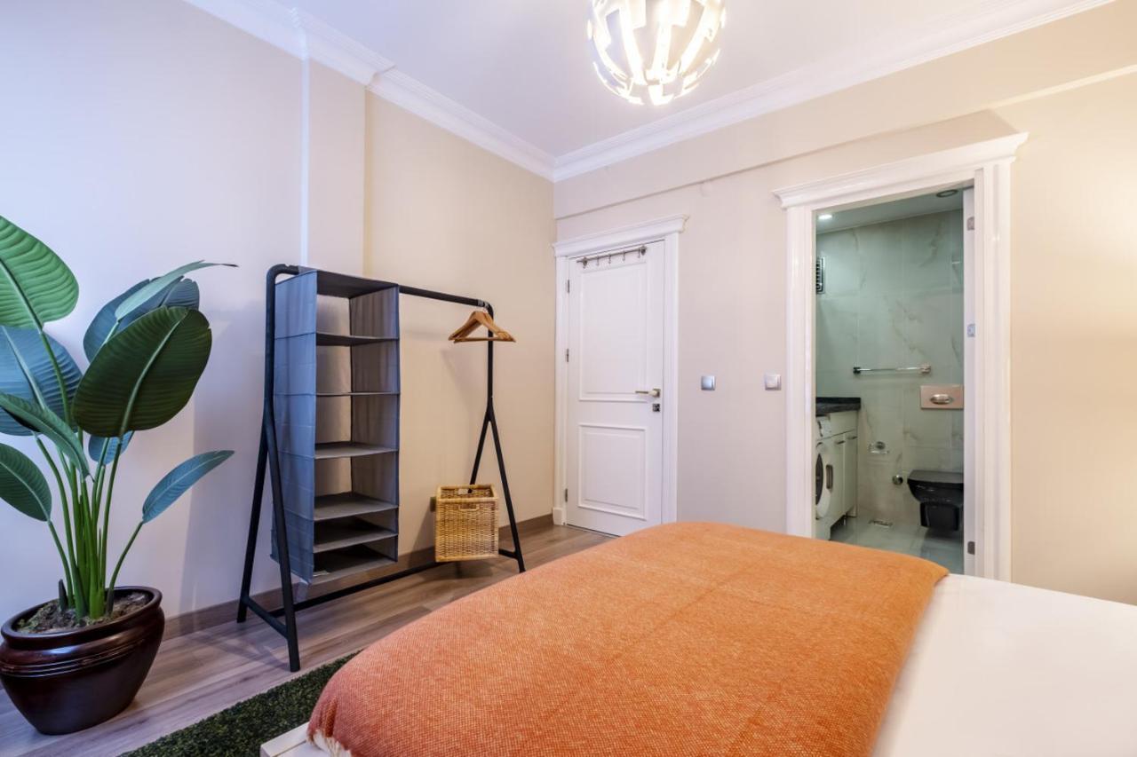 Captivating Flat With Balcony Near Besiktas Pier * Istanbul