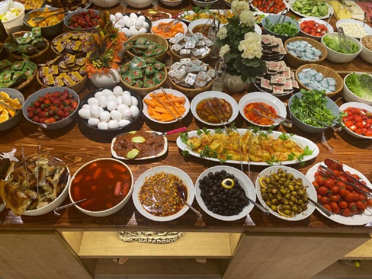 Mavirem Hotel *