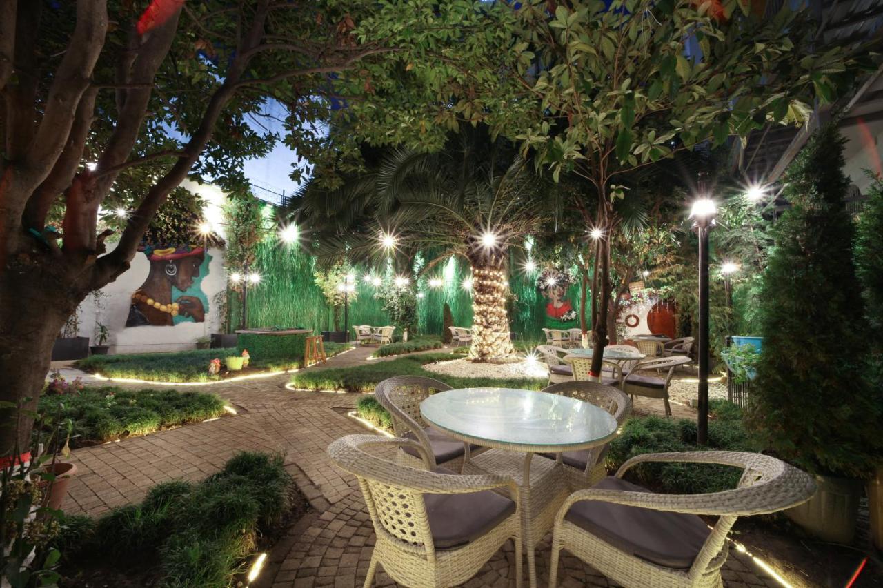 Walton Gardens Pera 4*
