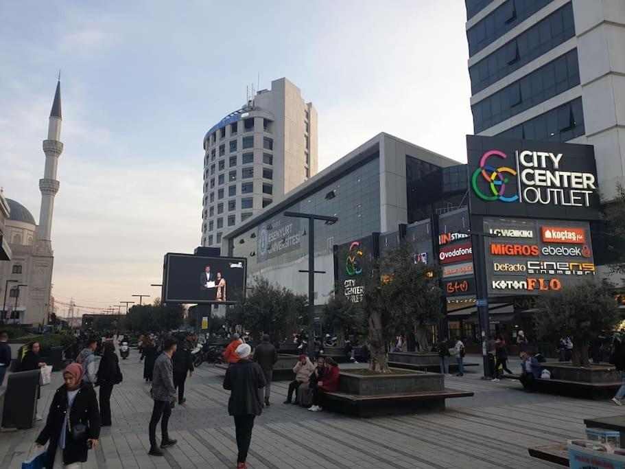 Apartment Sea And View, Modern Building, Luxurious Furniture, Residential Complex, Floor