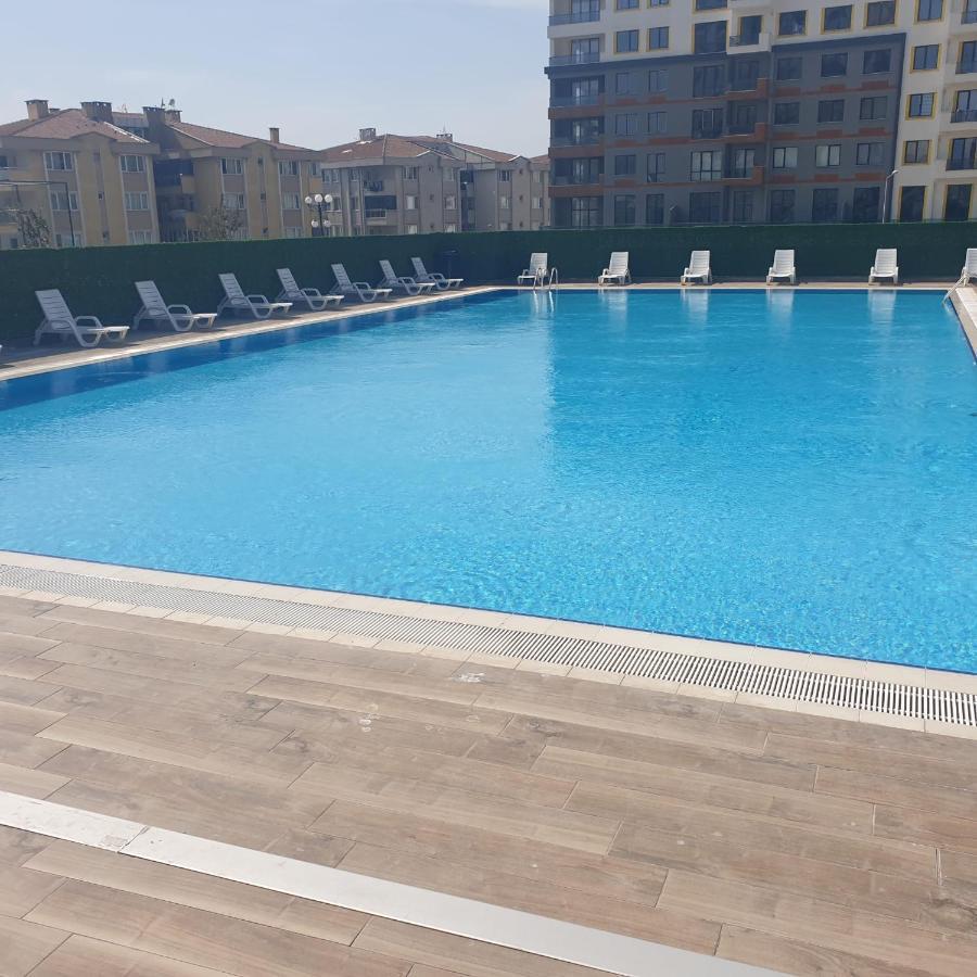 Sea And View, Modern Building, Luxurious Furniture, Residential Complex, Floor Apartment *