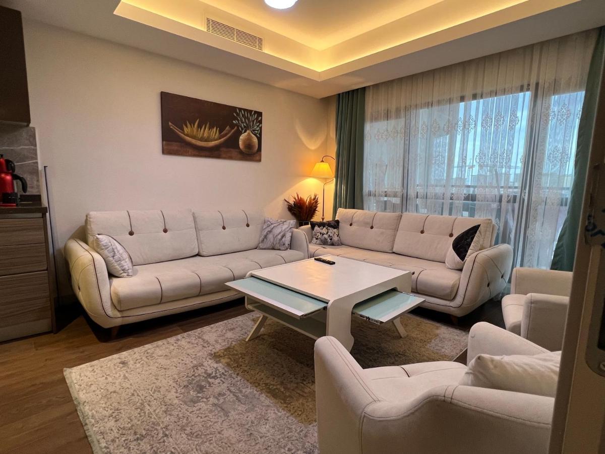 Luxury Flat In The Center Apartment