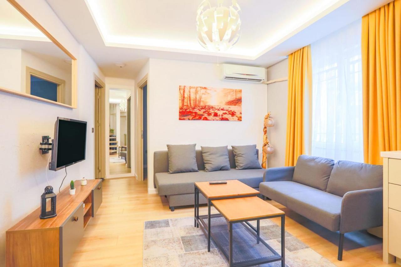 Charming Flat 500 M To Uskudar Ferry Station *