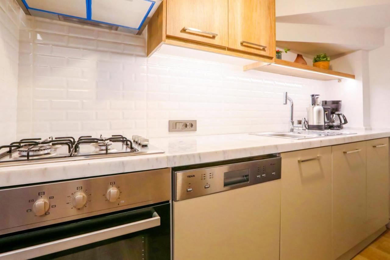 Charming Flat 500 M To Uskudar Ferry Station *
