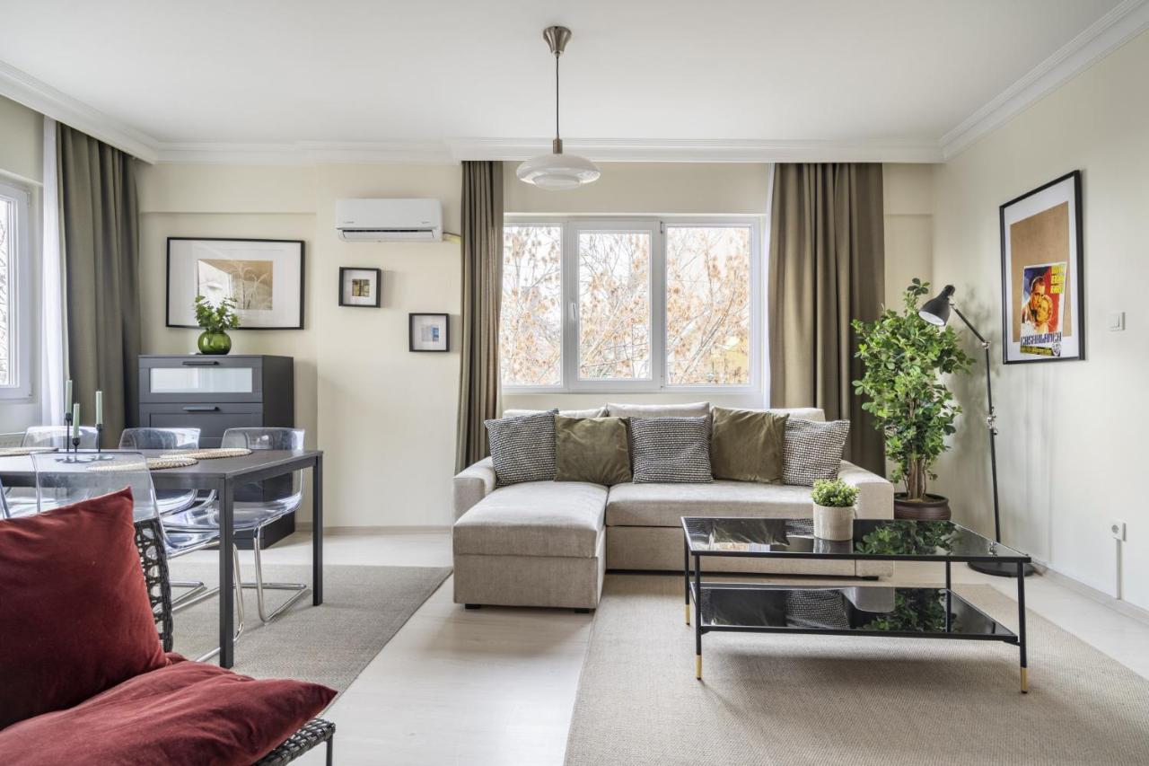 Modern Flat With Balcony On Bagdat Street Daire İstanbul
