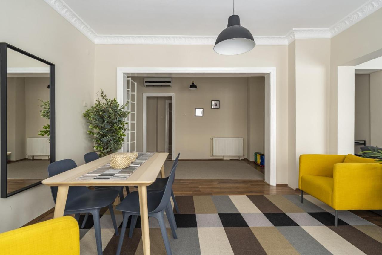 Modern Flat Near Popular Attractions In Beyoglu Daire