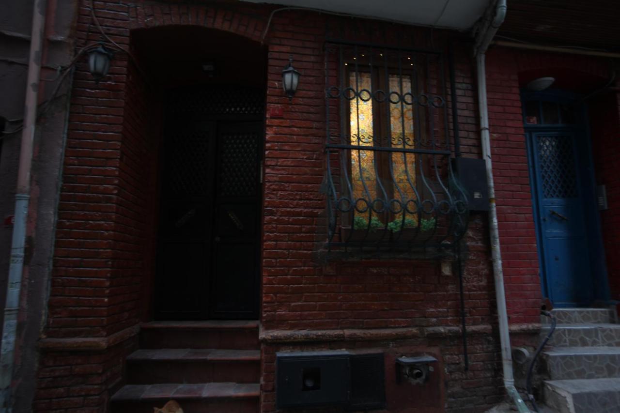 Private In Heart Of Taksim Square 2 Istanbul