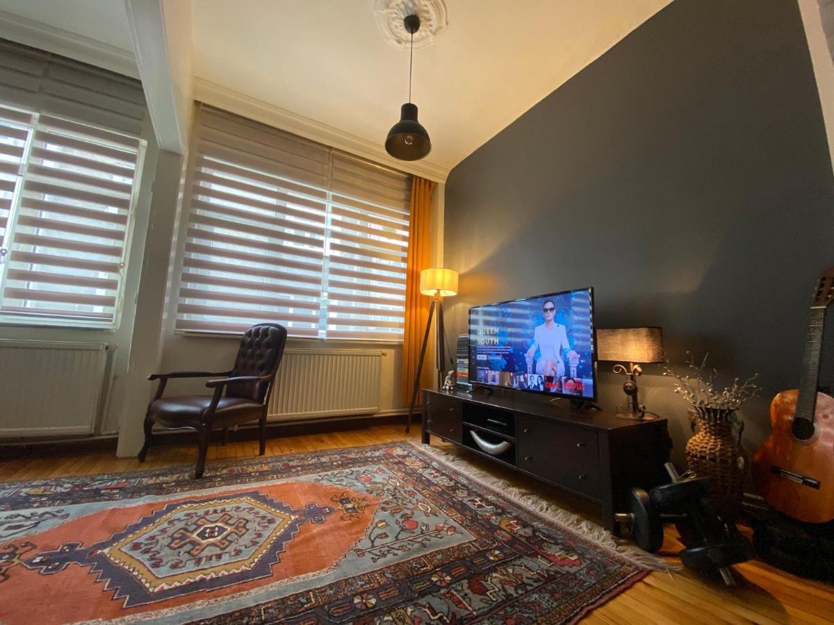 Comfortable Flat In The Heart Of Taksim Apartment Istanbul
