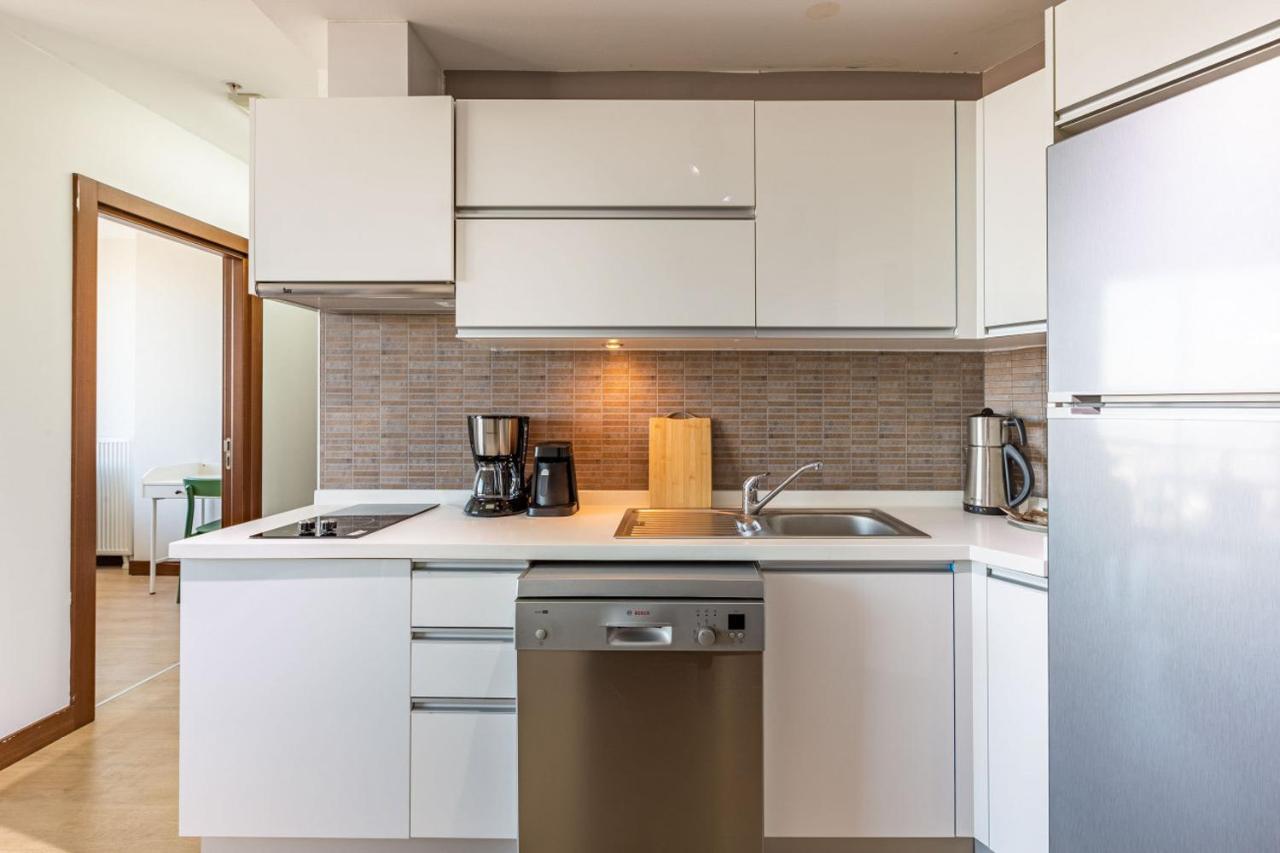 Daire Charming Flat With Gorgeous City View In Atasehir İstanbul