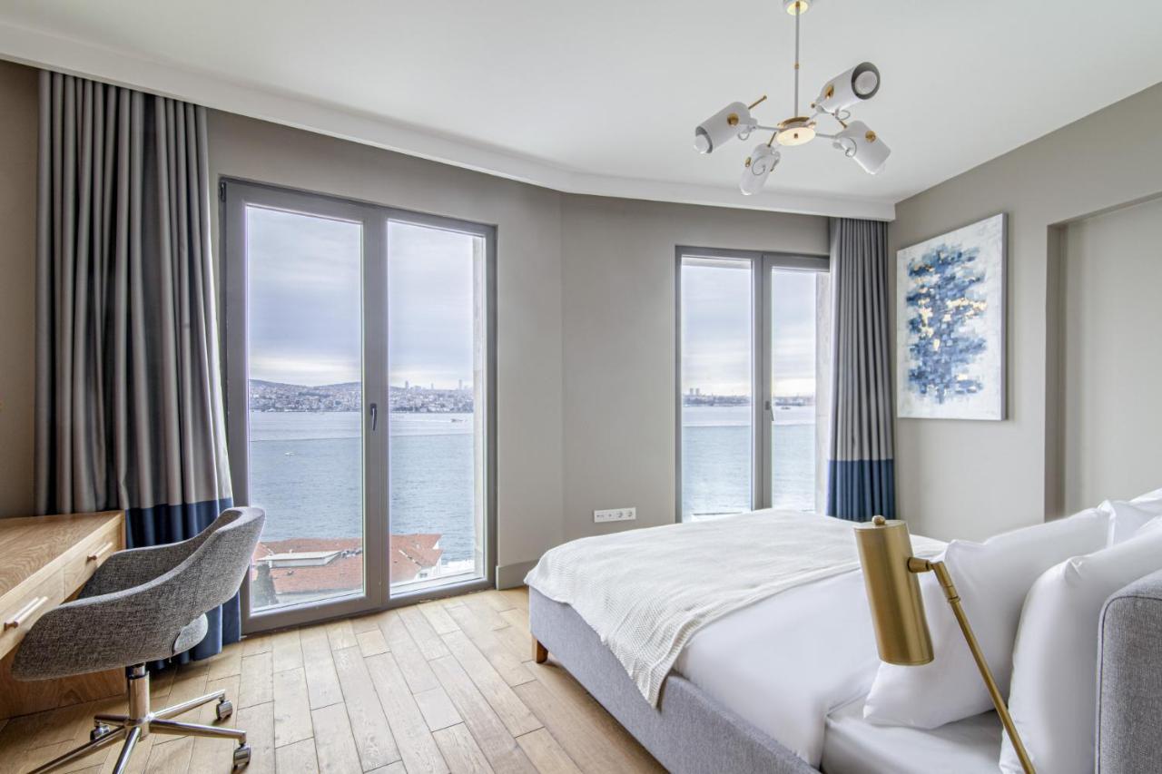 Flat With Panoramic Bosphorus View In Cihangir * Istanbul