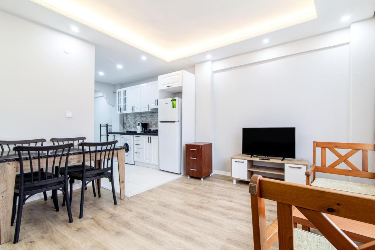 Modern Flat Close To Osmanbey Metro Station Apartment