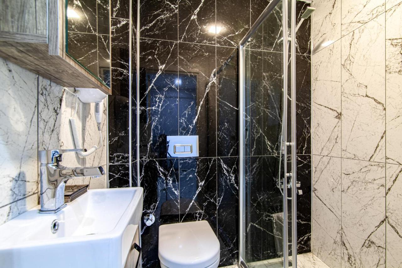 Modern Flat Close To Osmanbey Metro Station Apartment *