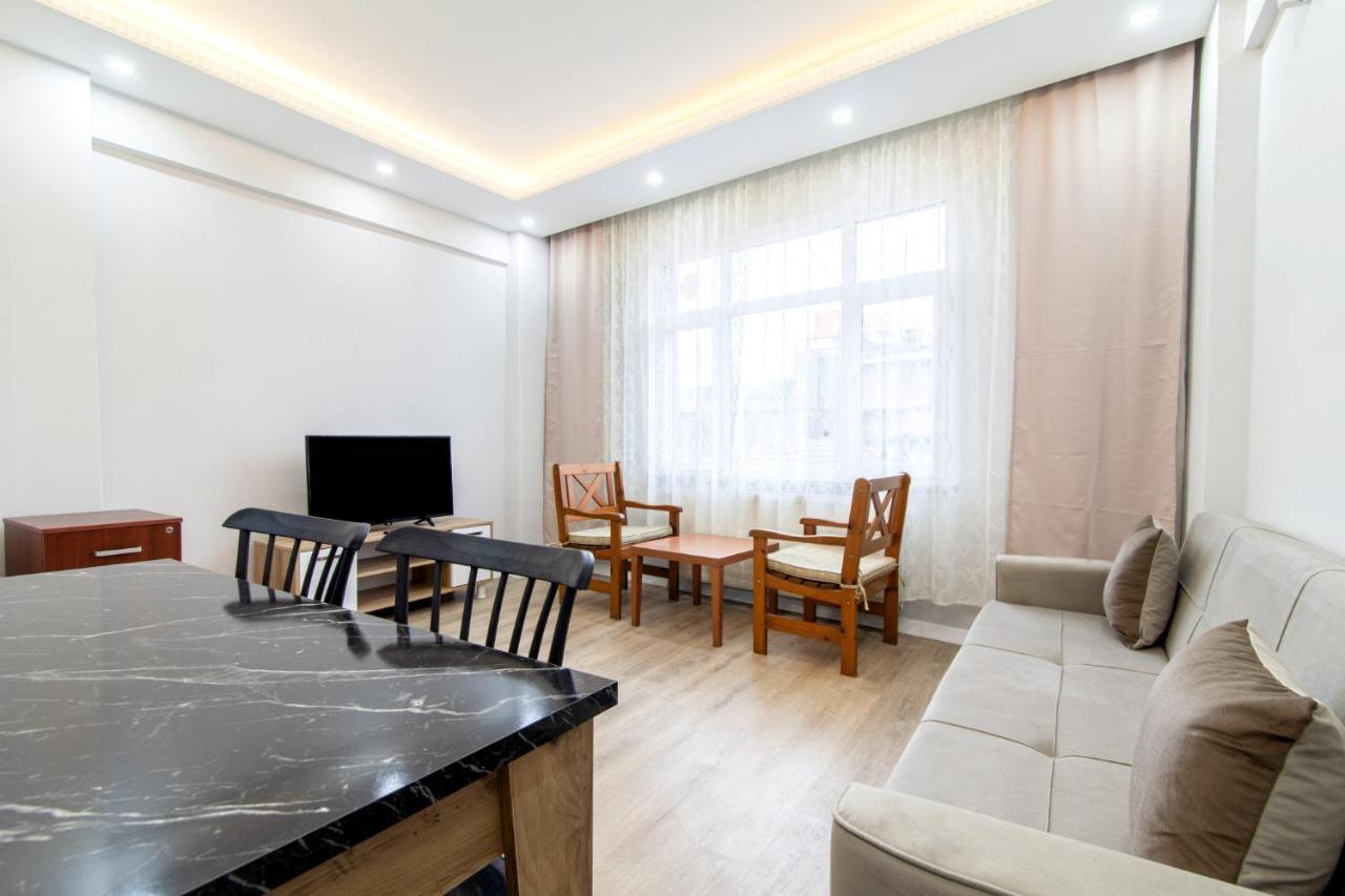 Modern Flat Close To Osmanbey Metro Station *