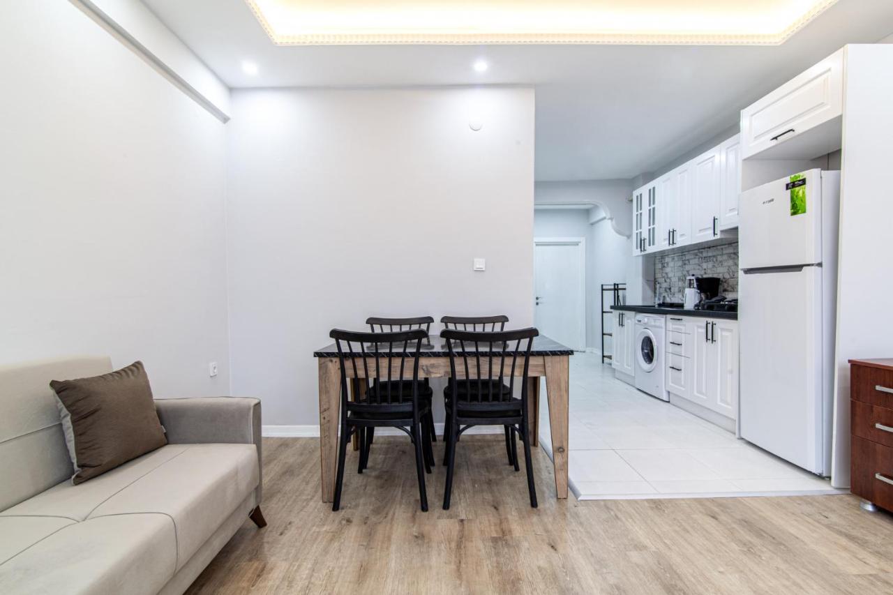 Modern Flat Close To Osmanbey Metro Station Istanbul