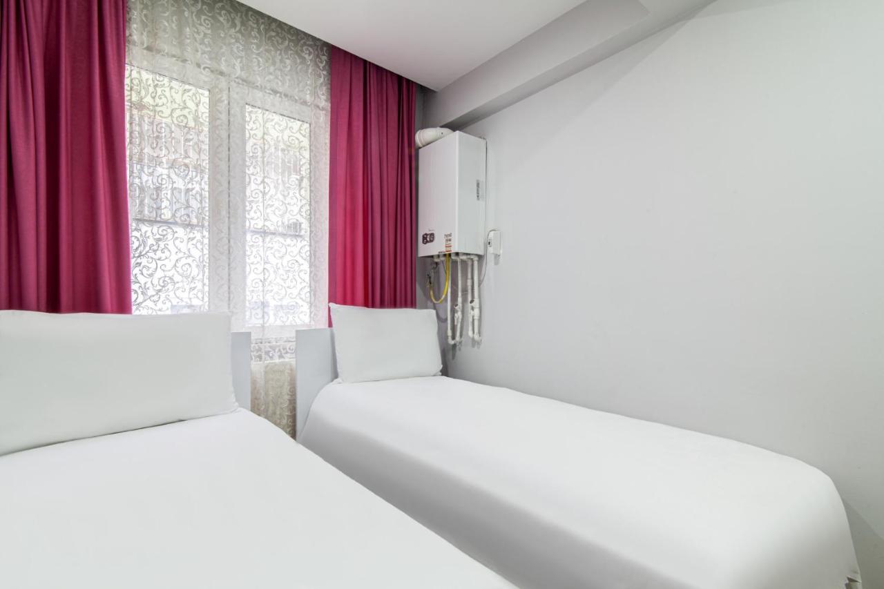 Modern Flat Close To Osmanbey Metro Station Apartment