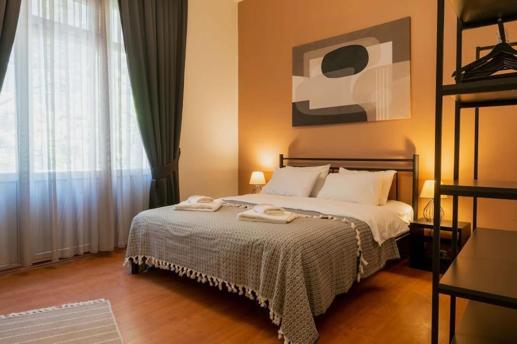 2br Historical & Spacious Apt. In Heart Of Taksim * Istanbul