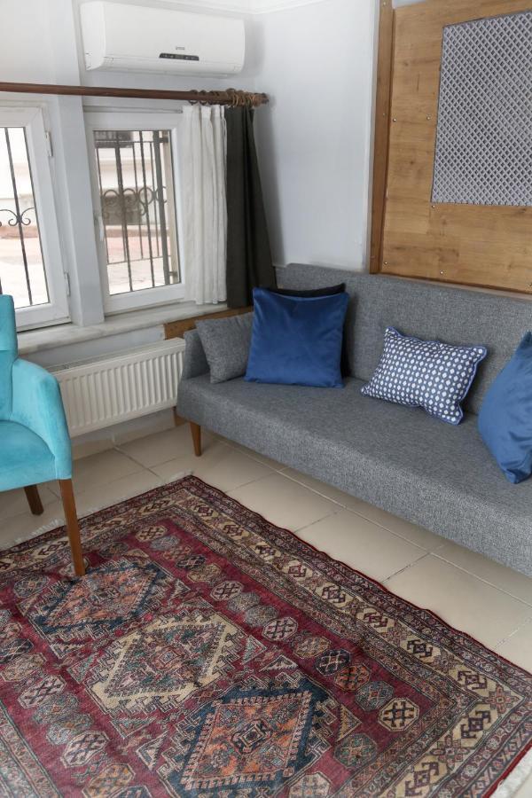 Ditto Flats Apartment *