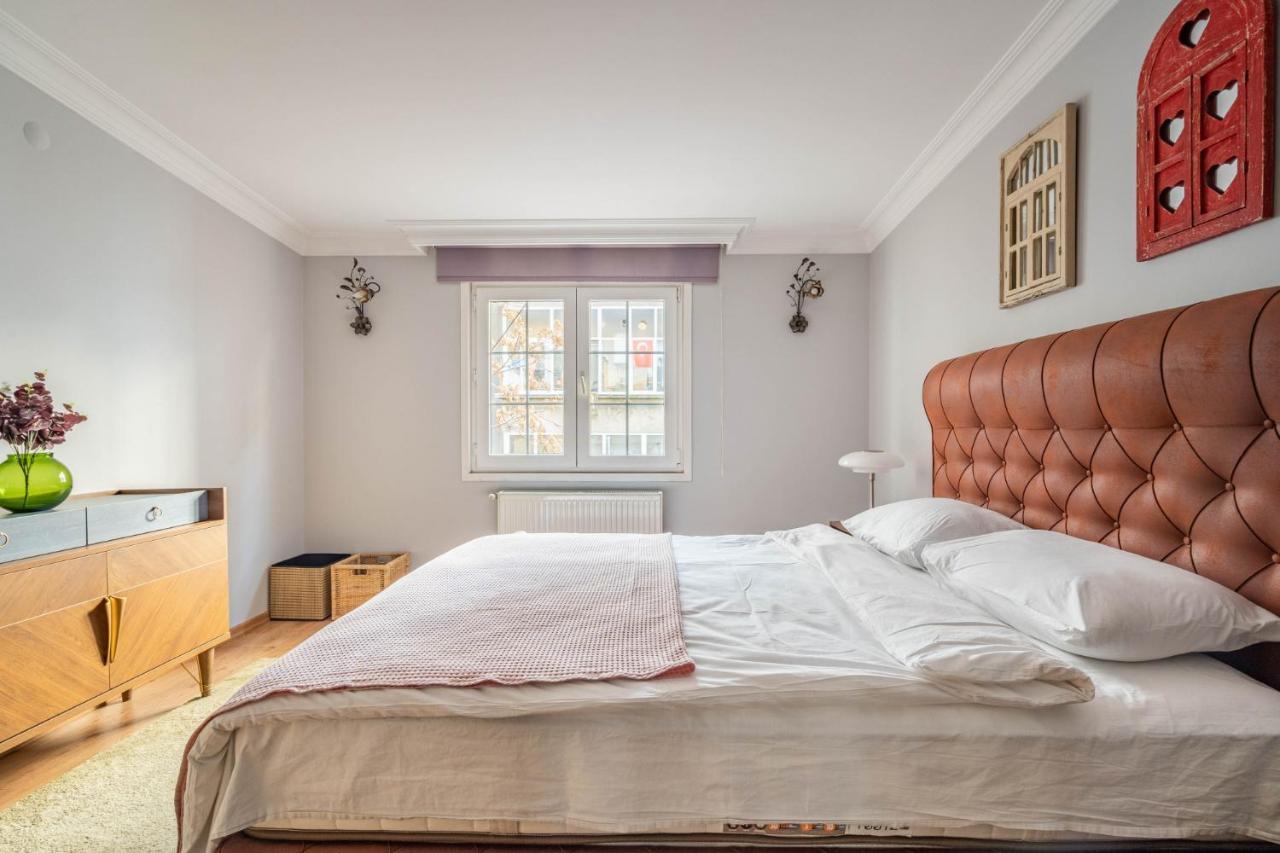 Missafir Exclusive Flat With Terrace In Nisantasi Apartment