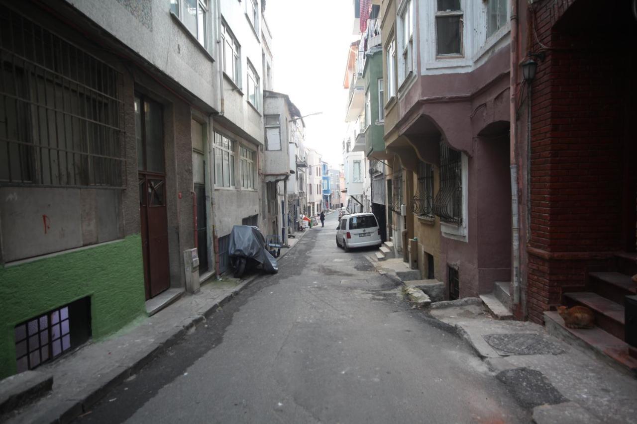 Private In Heart Of Taksim Square 2 Istanbul