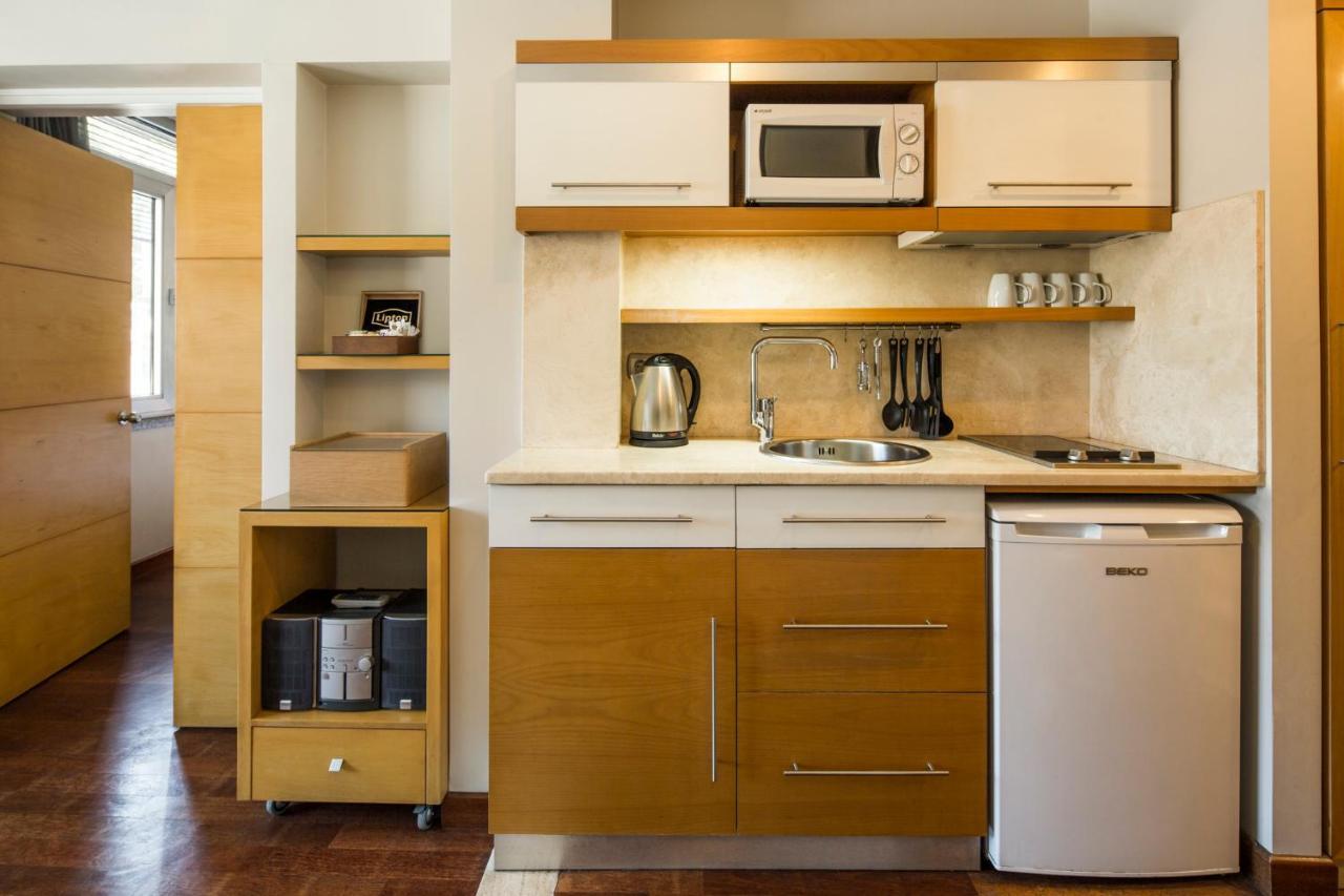 Otel Taxim Suites&residences 4*