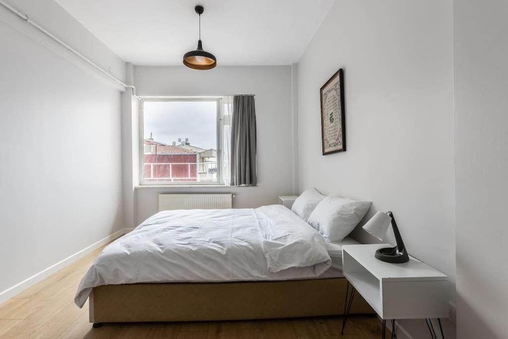 Spacious Apt W/ Amazing Location Istanbul