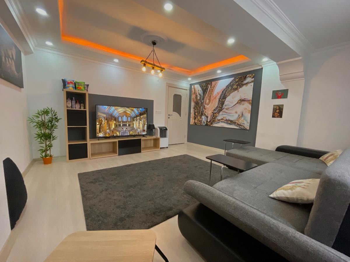 Town Center,suitable For Family,2+1 New Building Apartment Istanbul
