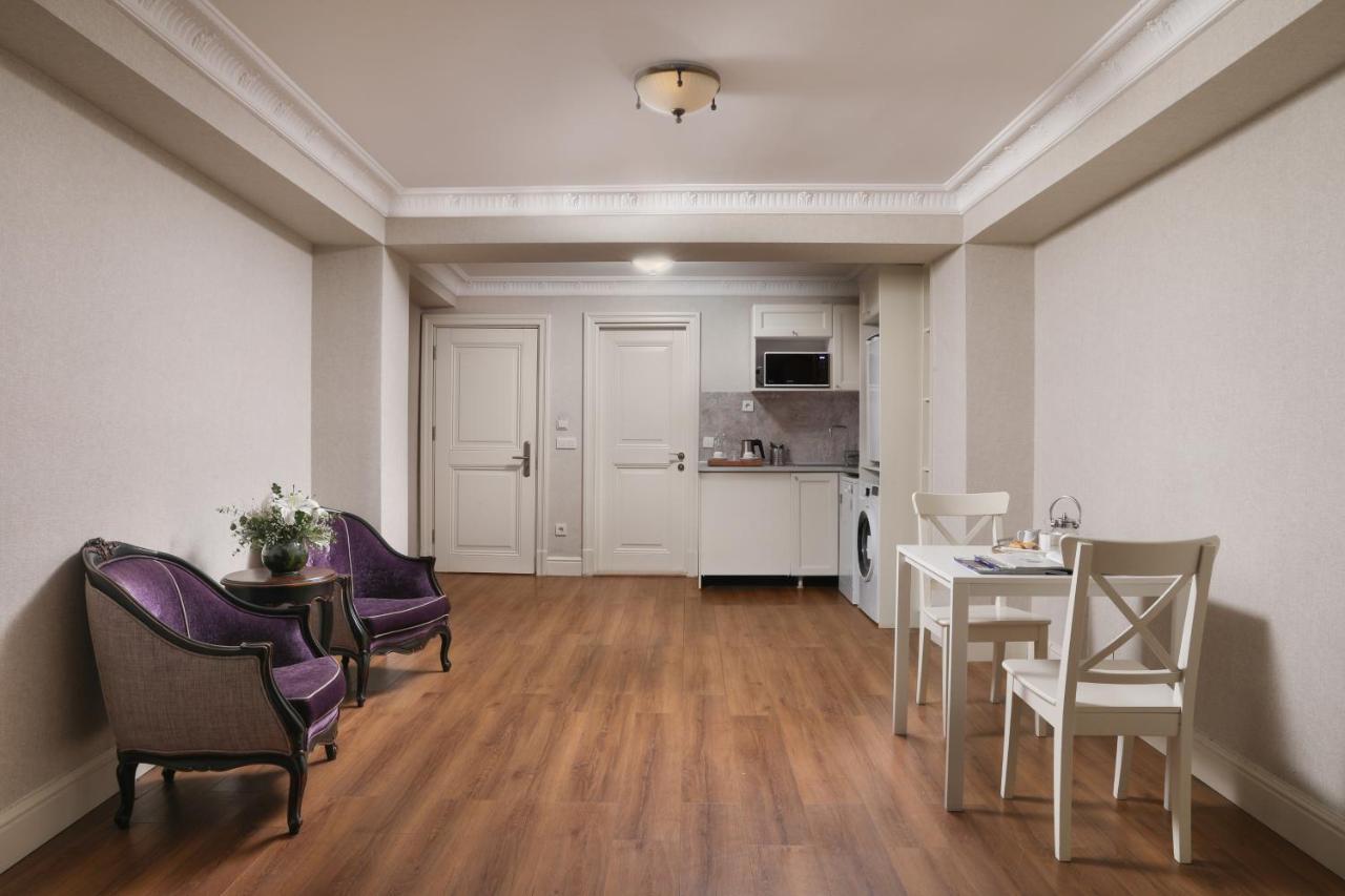 Meroddi Galata Flats