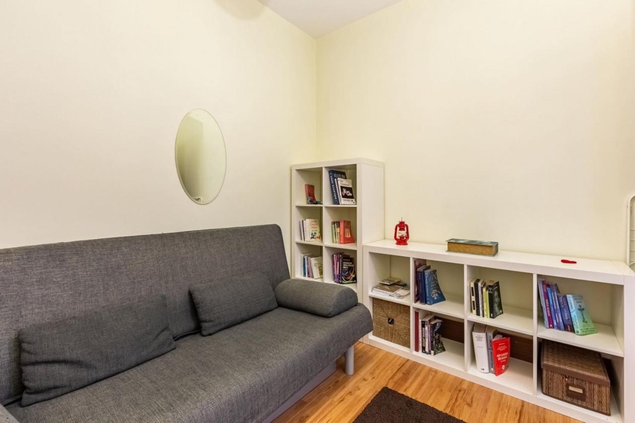 Vibrant Residance Flat With View In Umraniye Apartment