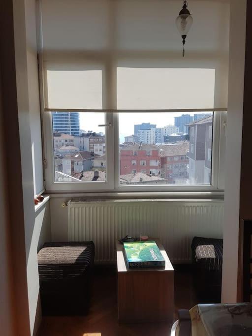 Apartment 15 Min To Saw Airport + 5 Min To Metro Istanbul